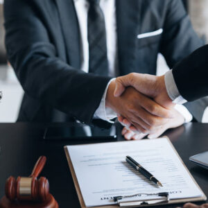 Come scegliere un avvocato — consulenza legale