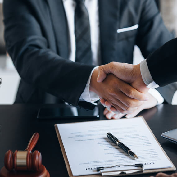 Come scegliere un avvocato — consulenza legale